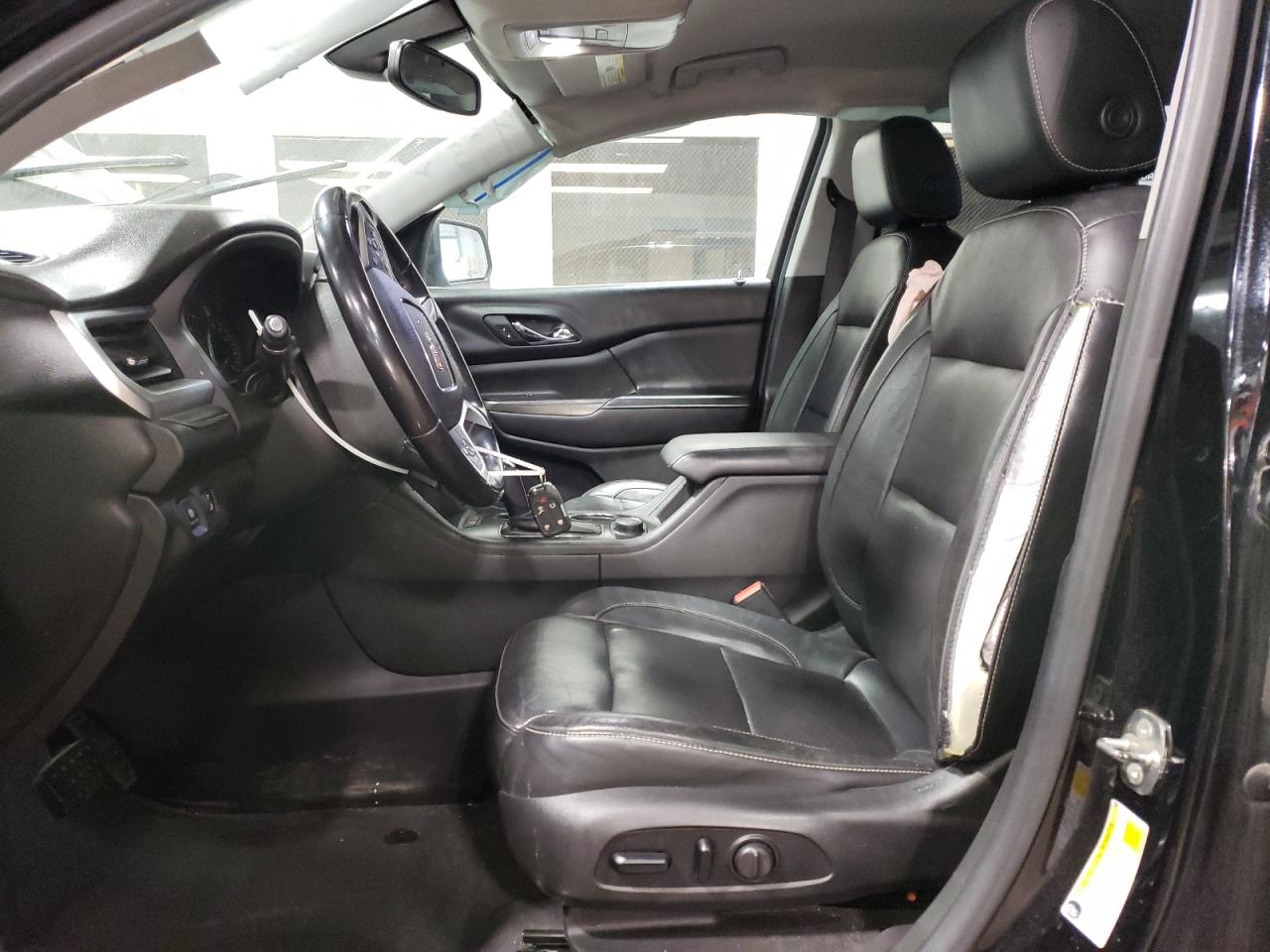 2018 GMC Acadia - Image 7