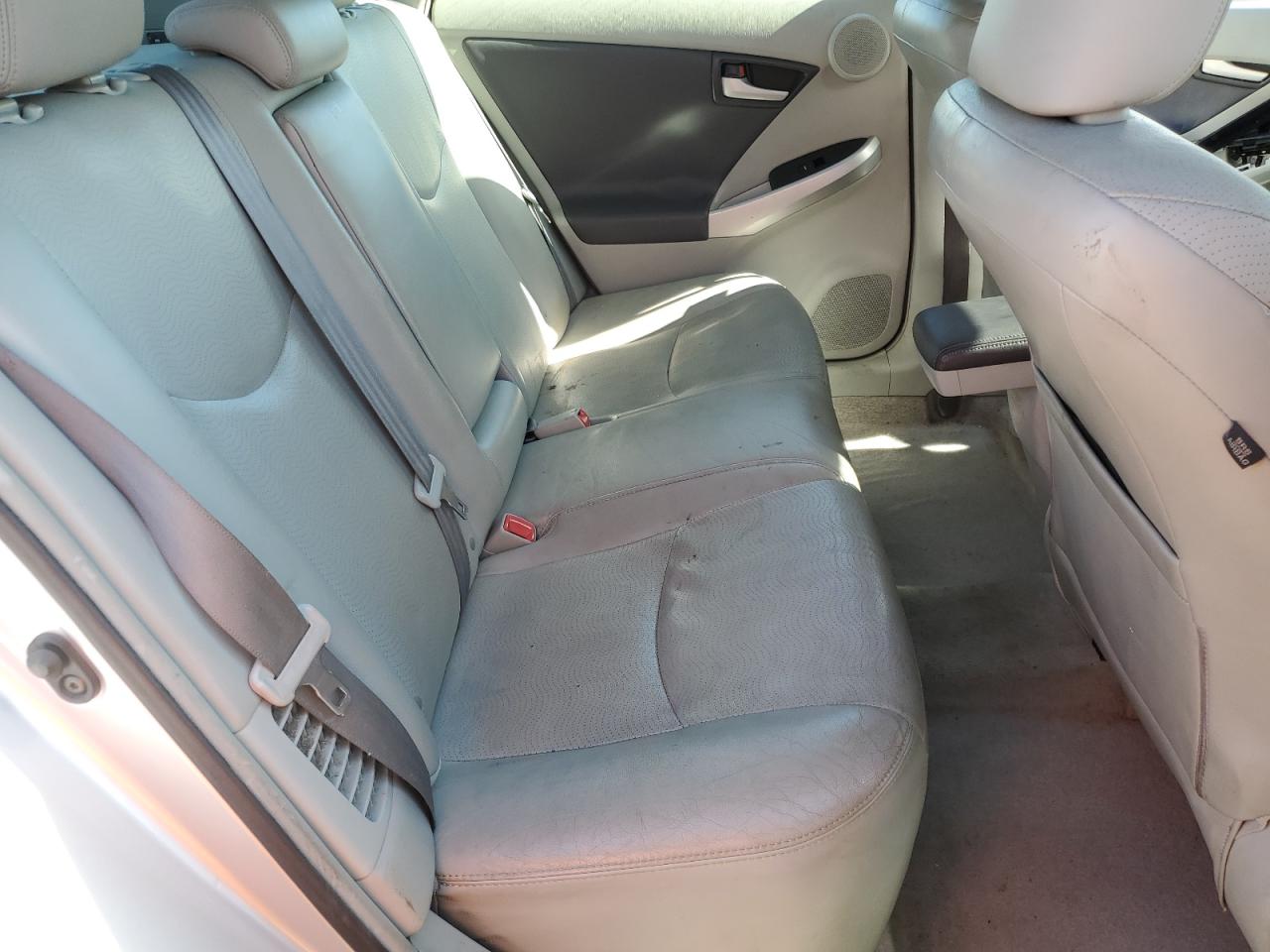 2010 Toyota Prius - Image 10