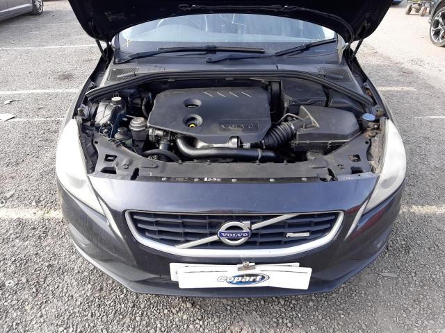 2011 VOLVO V60 R-DESI