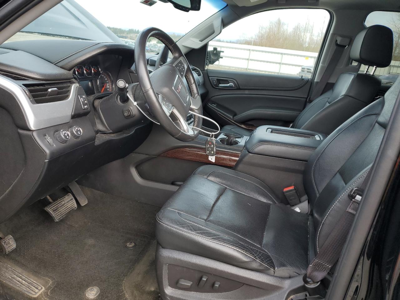 2016 GMC Yukon - Image 7