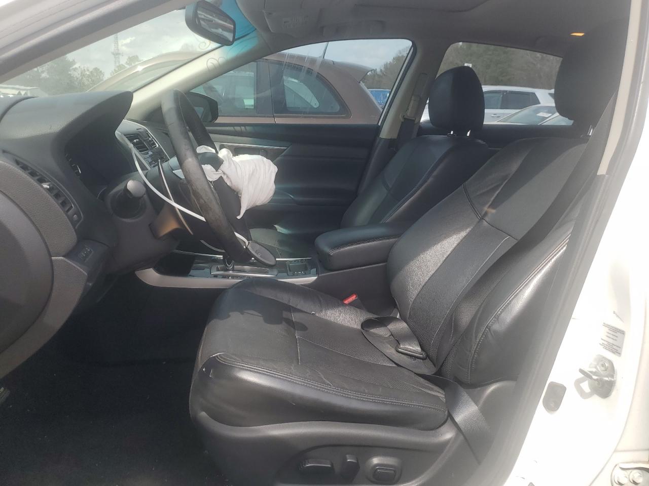 2015 Nissan Altima - Image 7