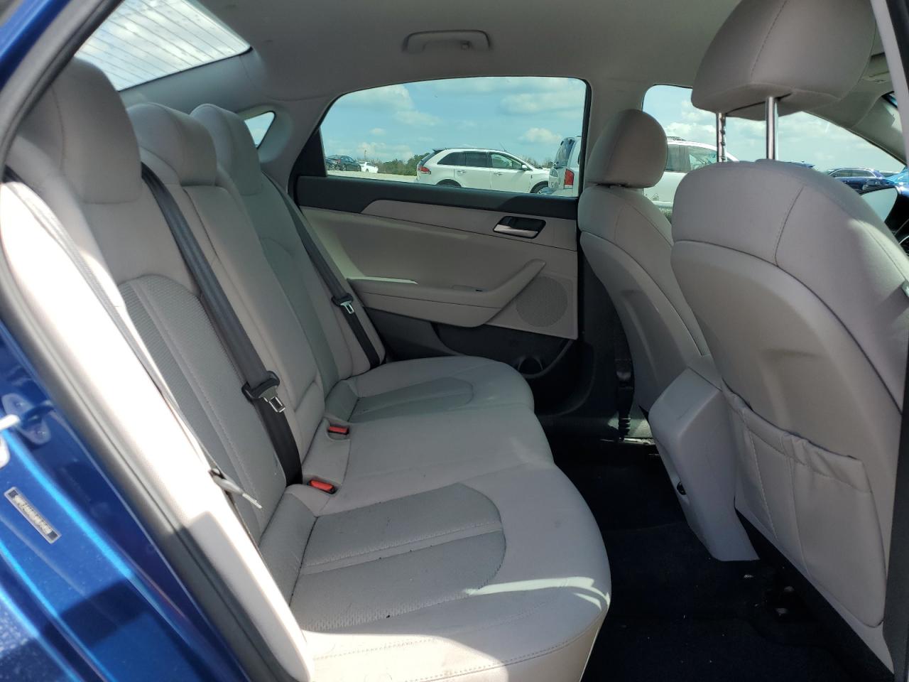 2018 Hyundai Sonata - Image 10