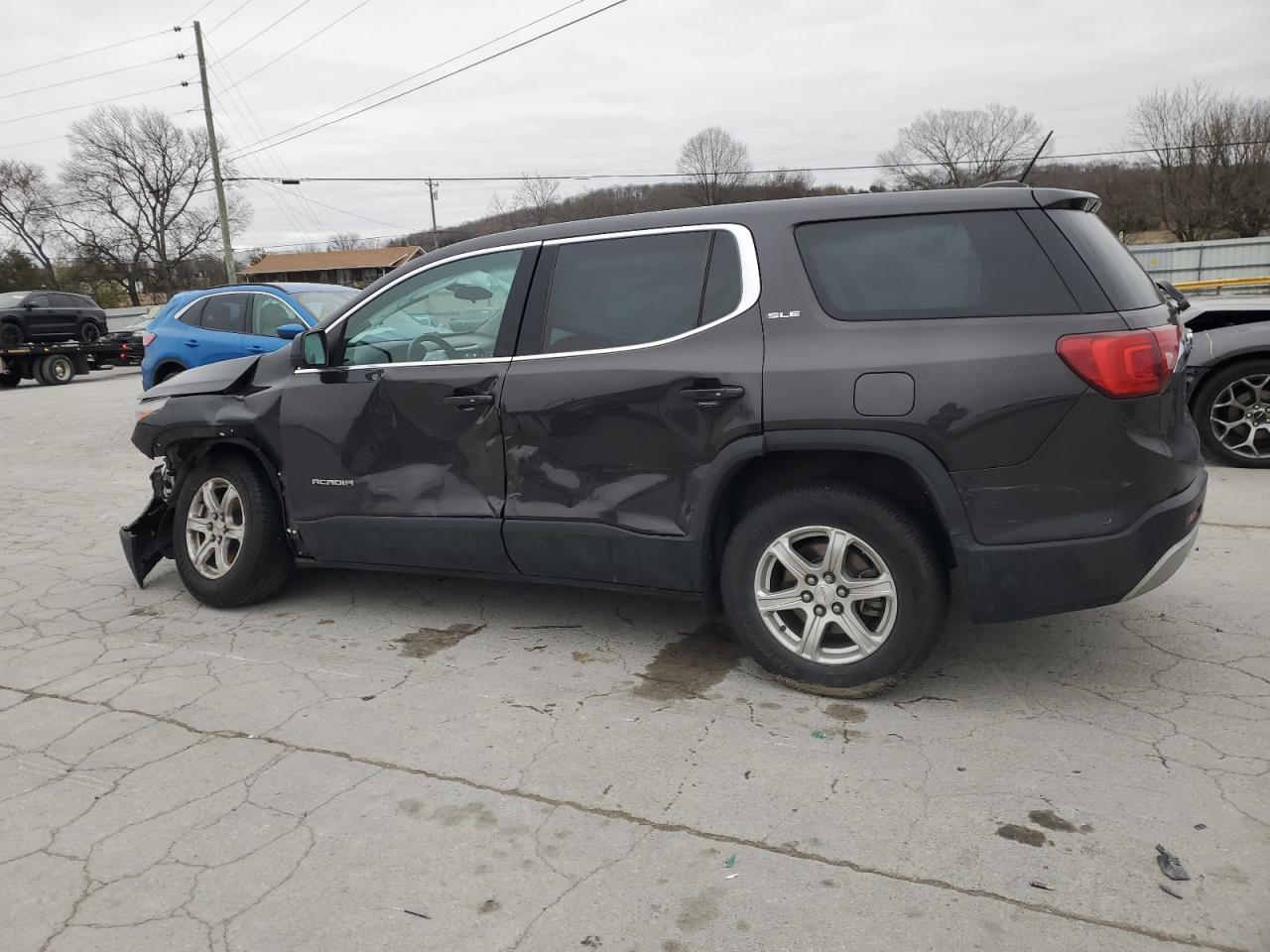 2019 GMC Acadia - Image 2