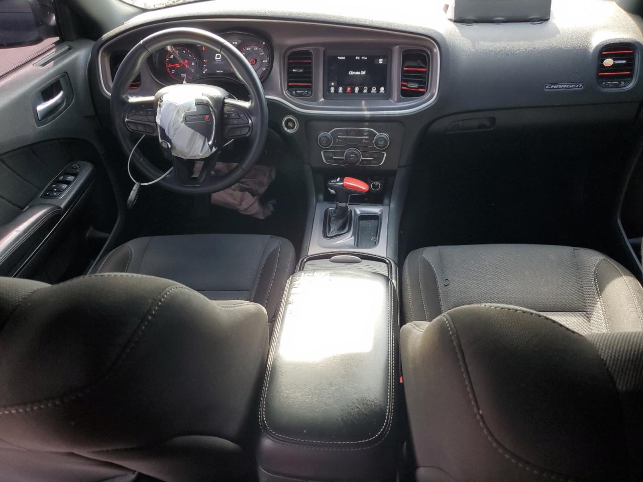 2021 Dodge Charger - Image 8