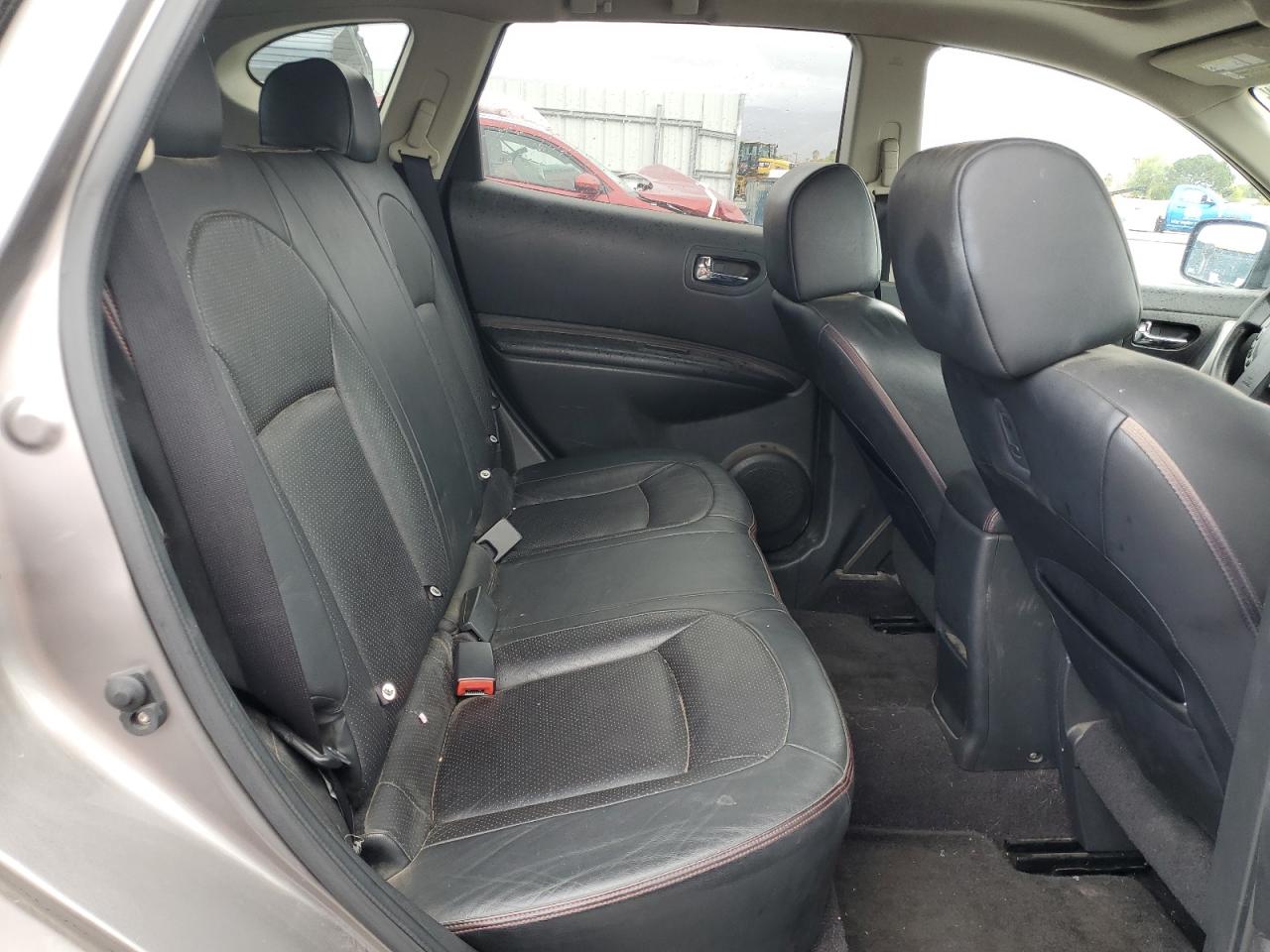 2009 Nissan Rogue - Image 11