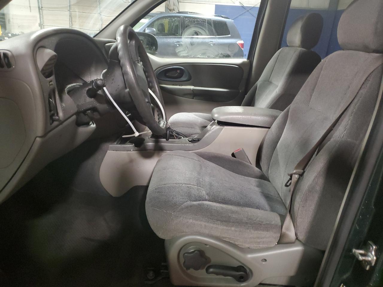 2004 Chevrolet TrailBlazer - Image 7
