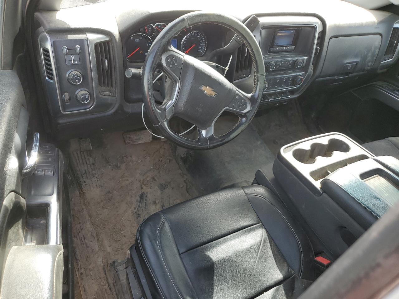 2015 Chevrolet Silverado - Image 8