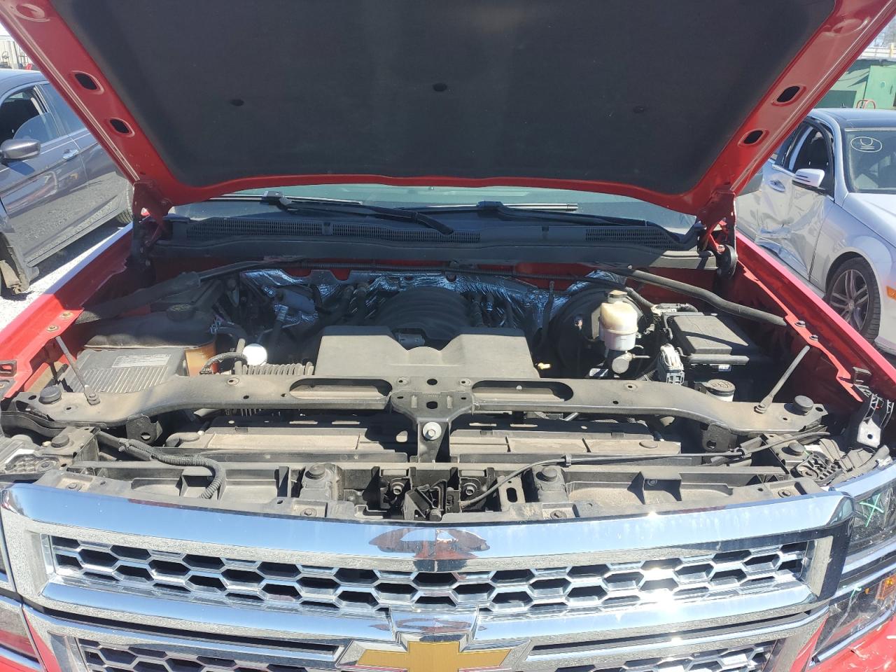 2014 Chevrolet Silverado - Image 11