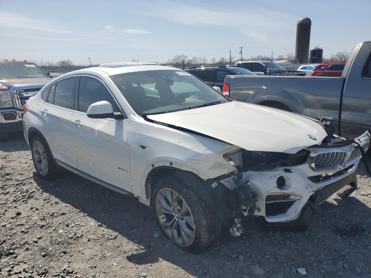 2018 BMW X4 - Image 4