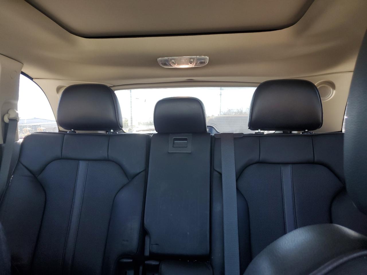 2013 Lincoln MKX - Image 10