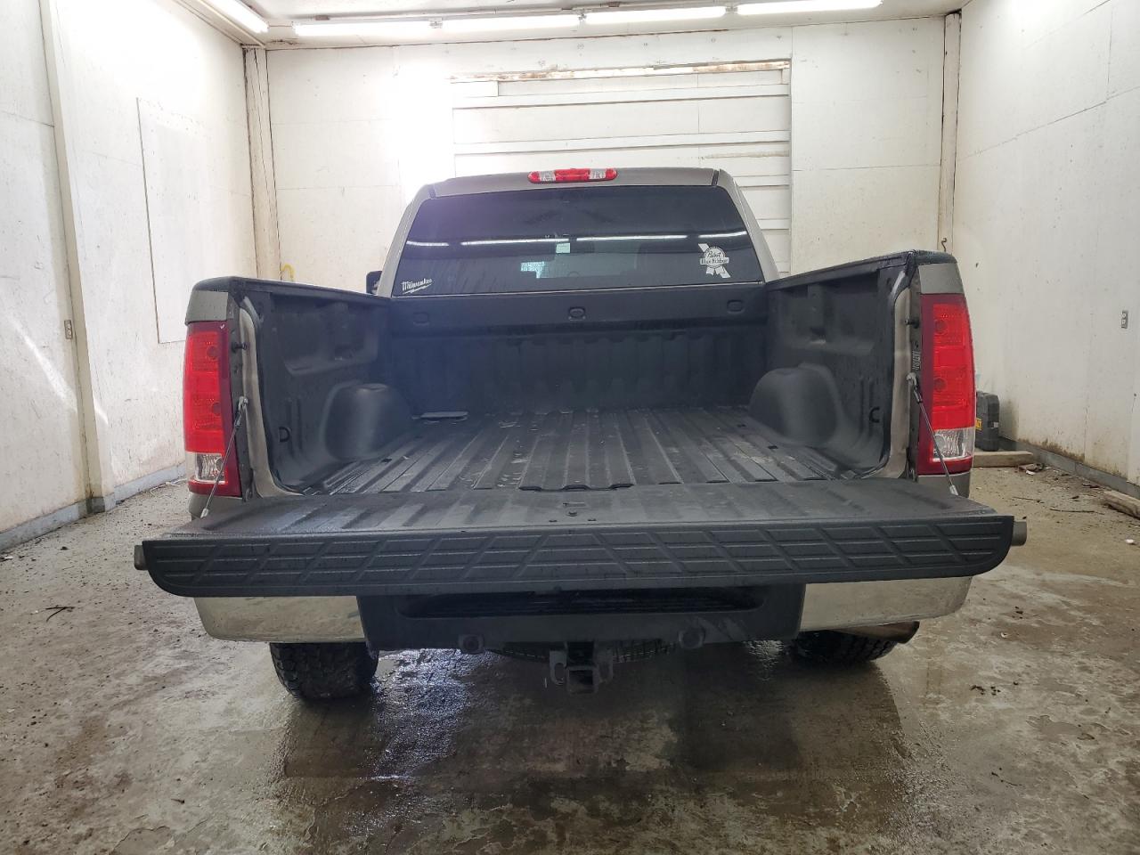 2012 GMC Sierra - Image 6