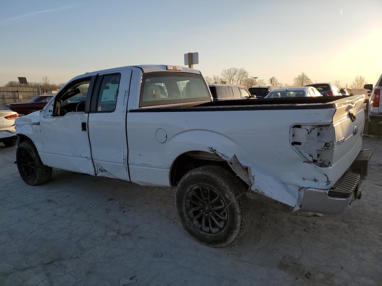 2014 Ford F-150 - Image 2