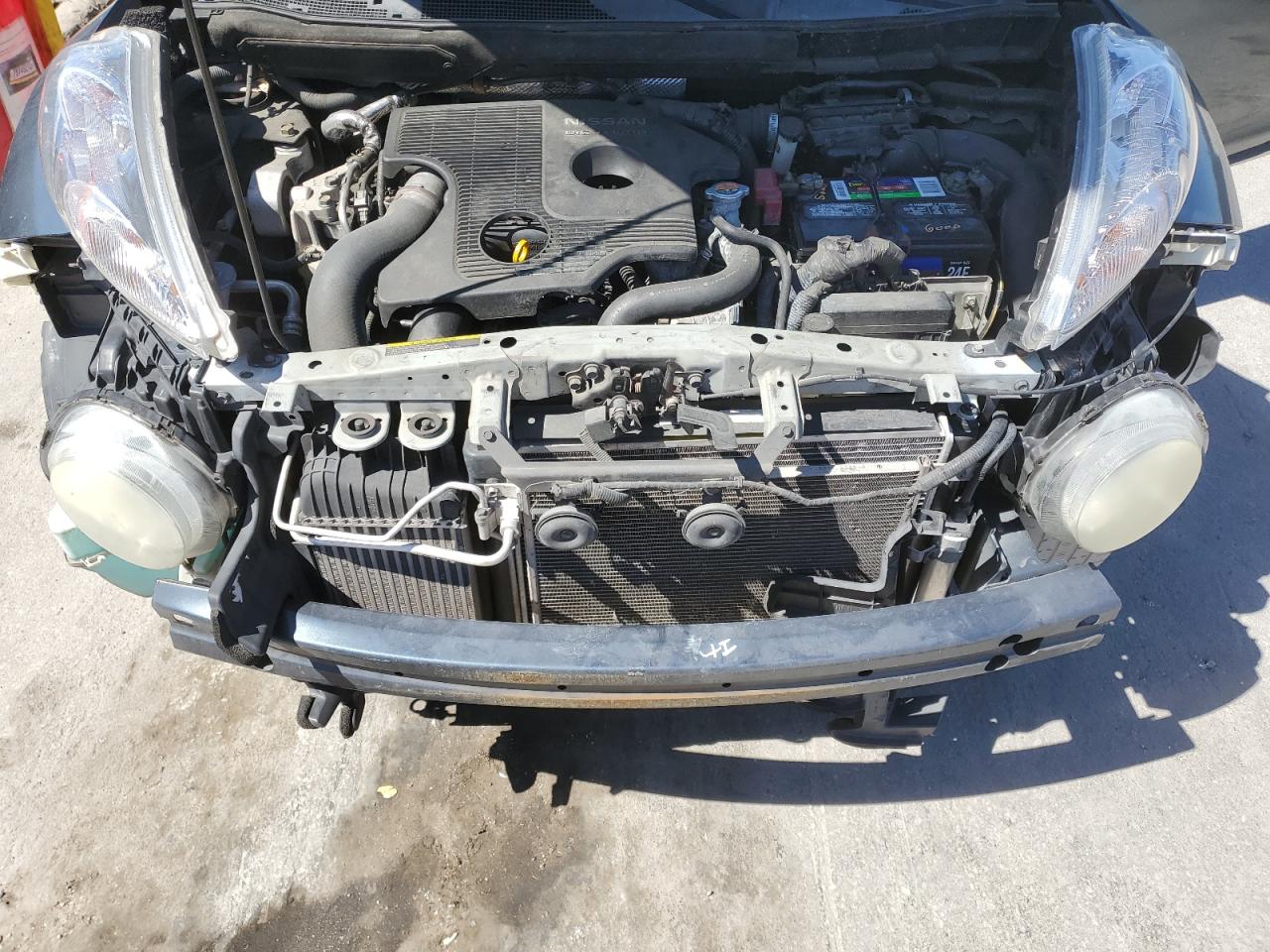 2011 Nissan Juke - Image 12