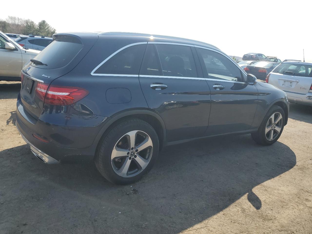 2019 Mercedes-Benz GLC - Image 3