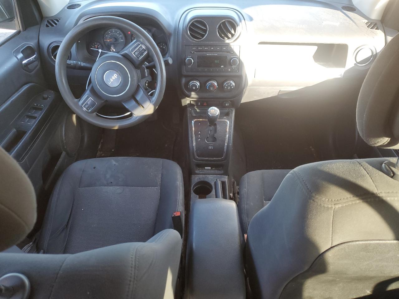 2014 Jeep Compass - Image 8