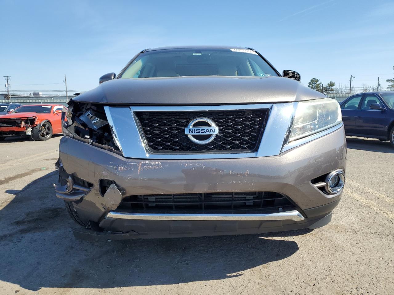 2013 Nissan Pathfinder - Image 5