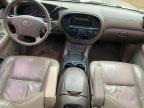 2005 Toyota Sequoia Sr5 de vânzare în New Britain, CT - Normal Wear