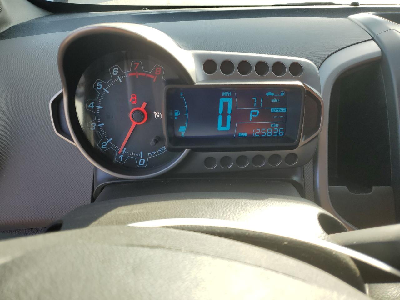 2015 Chevrolet Sonic - Image 9