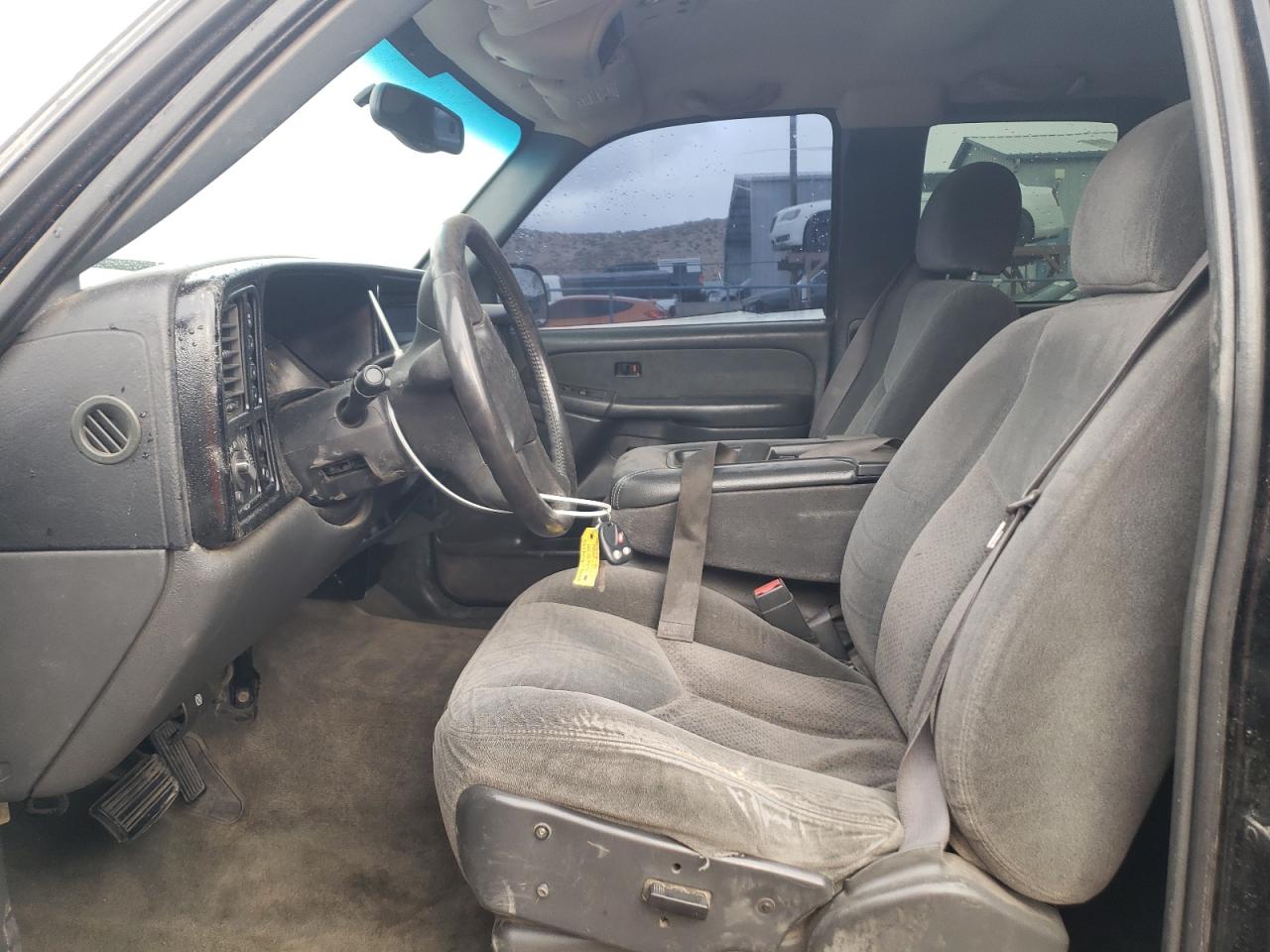 2003 Chevrolet Silverado - Image 7