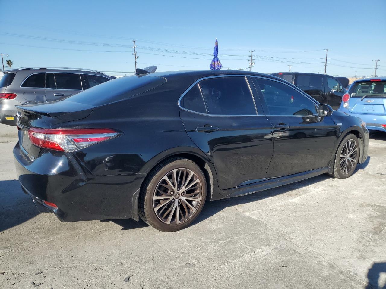 2019 Toyota Camry - Image 3