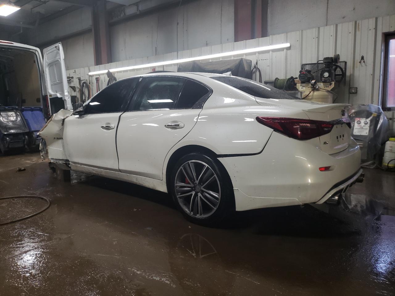 2018 Infiniti Q50 - Image 2