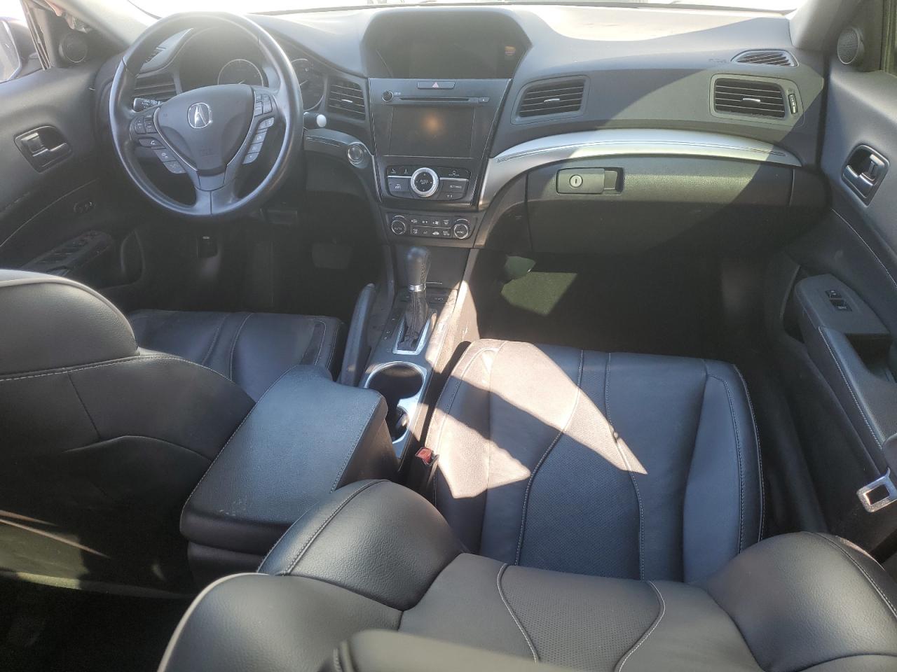 2020 Acura ILX - Image 8