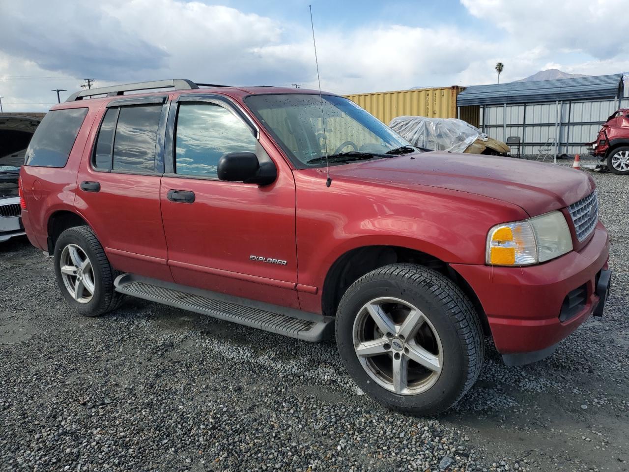 2005 Ford Explorer - Image 4