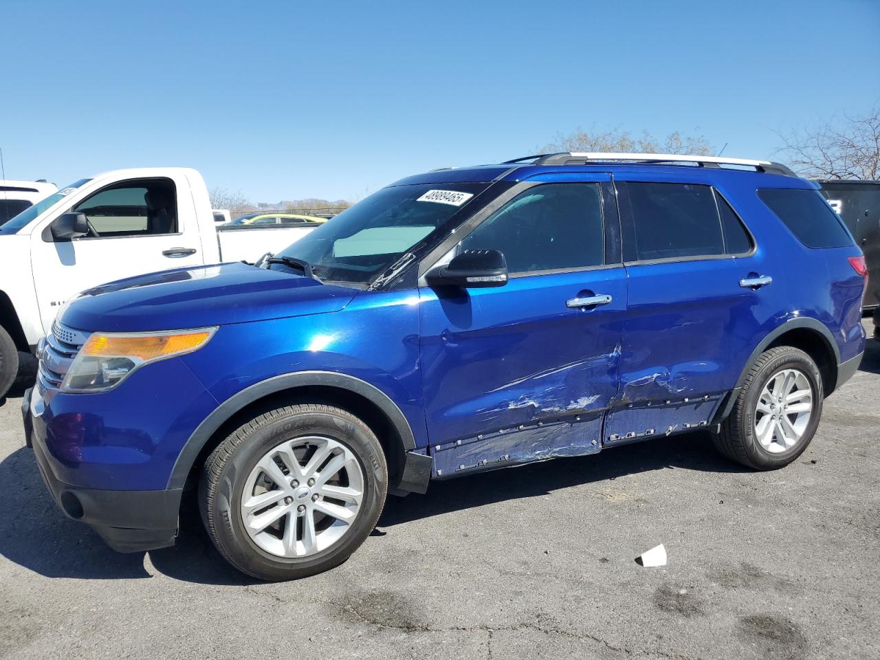 2013 Ford Explorer Xlt for Sale in North Las Vegas, NV - Side