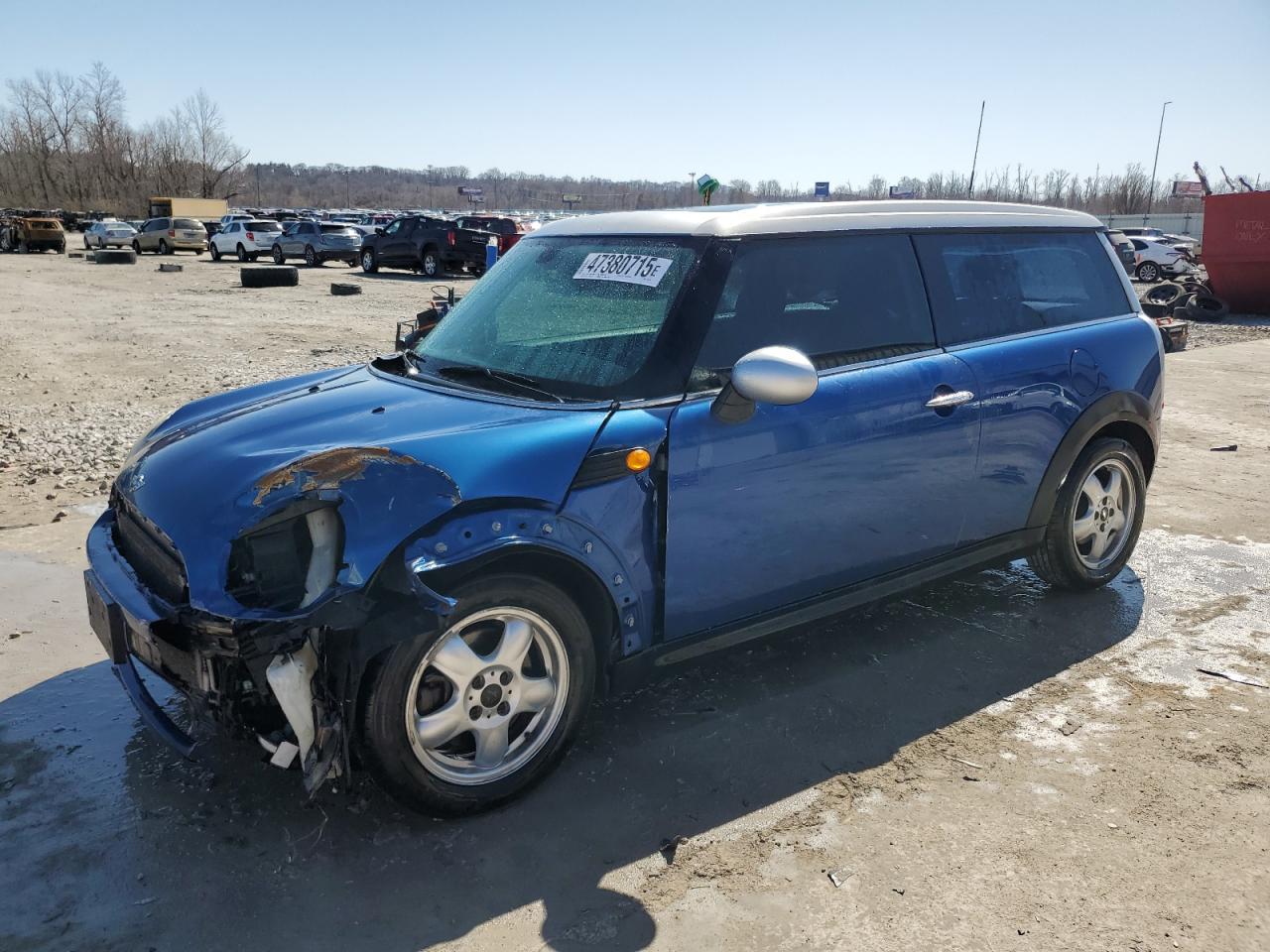 2008 Mini Cooper Clubman იყიდება Cahokia Heights-ში, IL - Front End