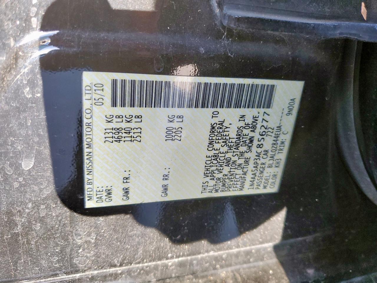 2010 Nissan Maxima - Image 12