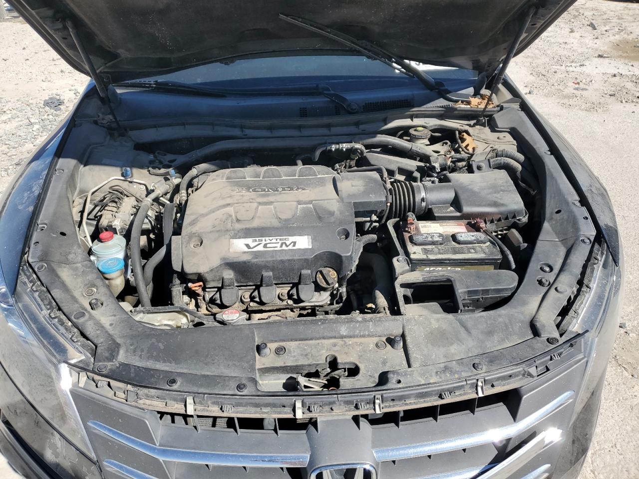 2010 Honda Accord - Image 12