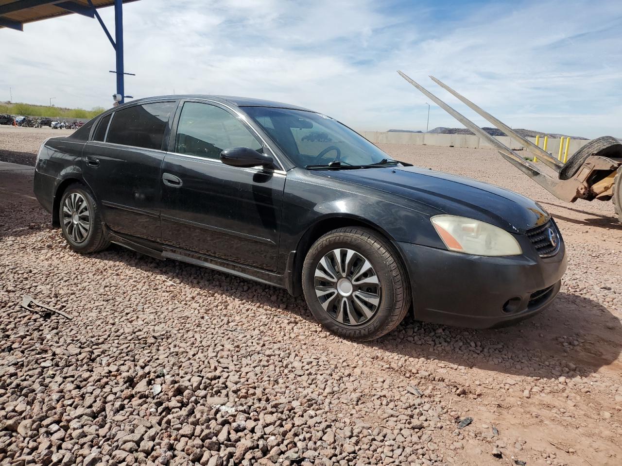 2005 Nissan Altima - Image 4