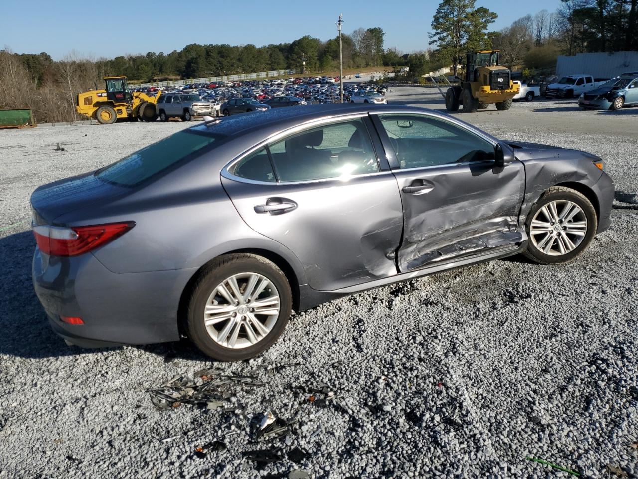 2014 Lexus ES - Image 3