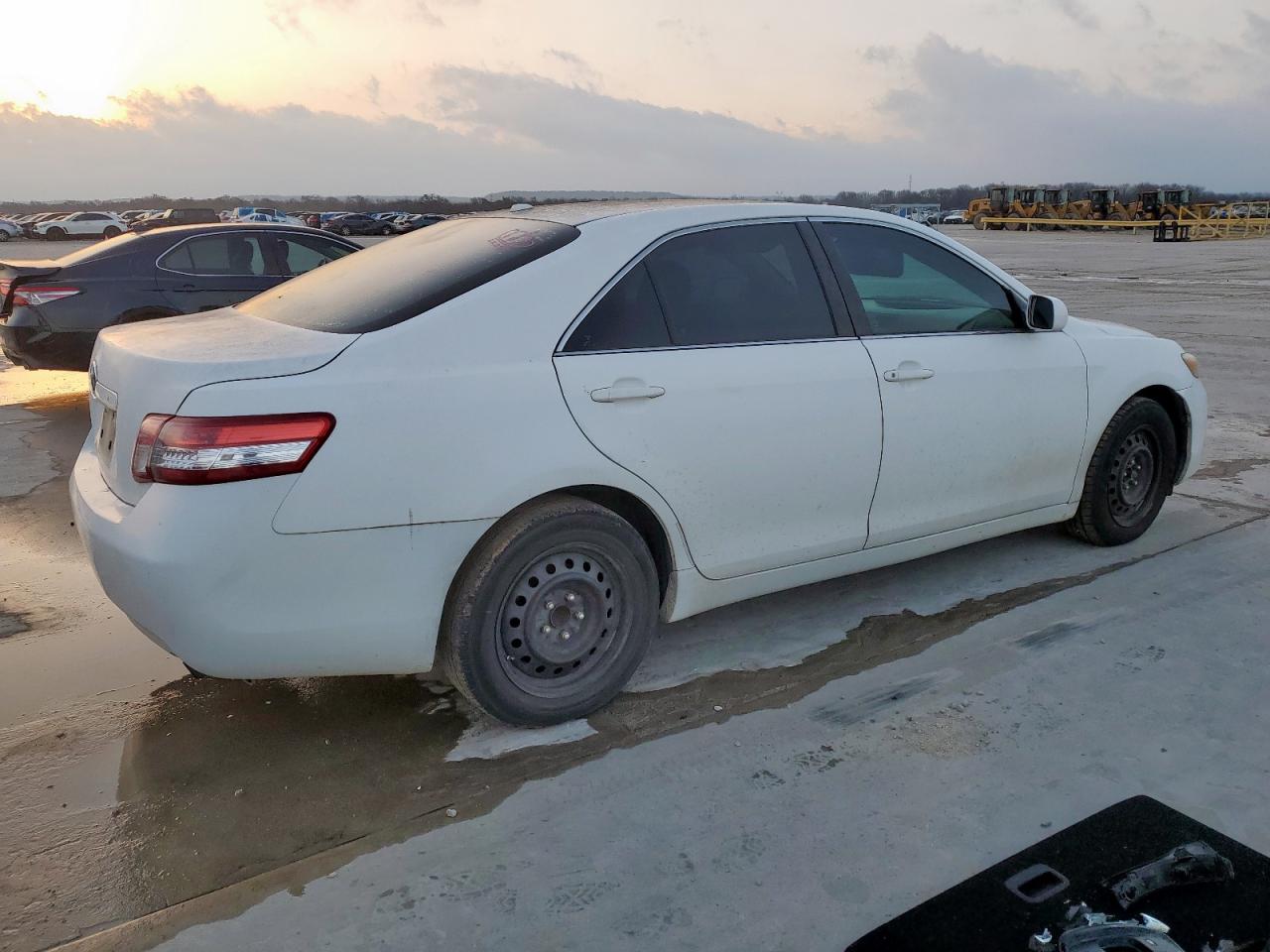 2010 Toyota Camry - Image 3