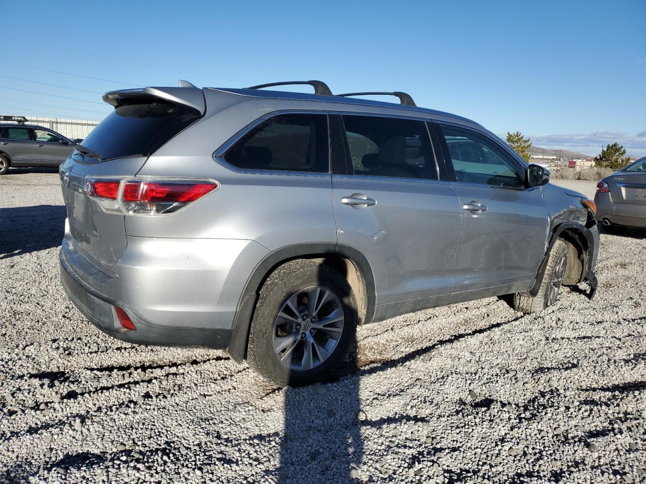 2015 Toyota Highlander - Image 3