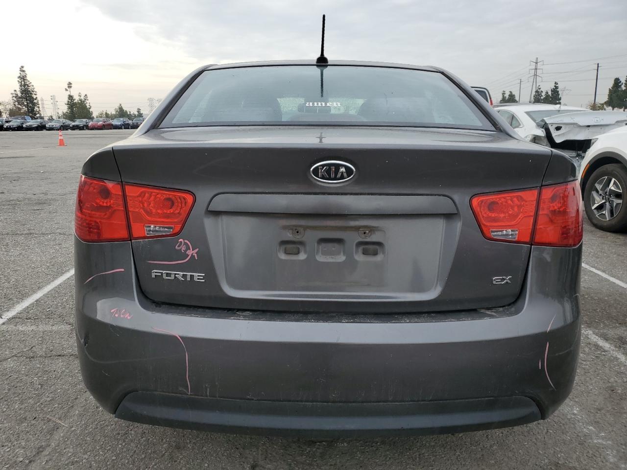 2013 Kia Forte - Image 6