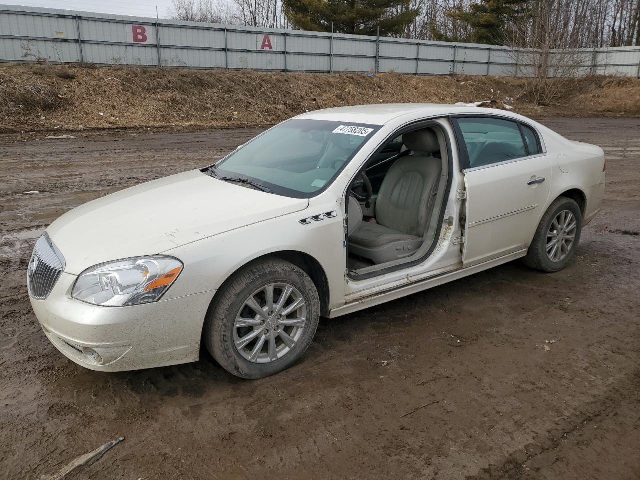 2011 Buick Lucerne - Image 1