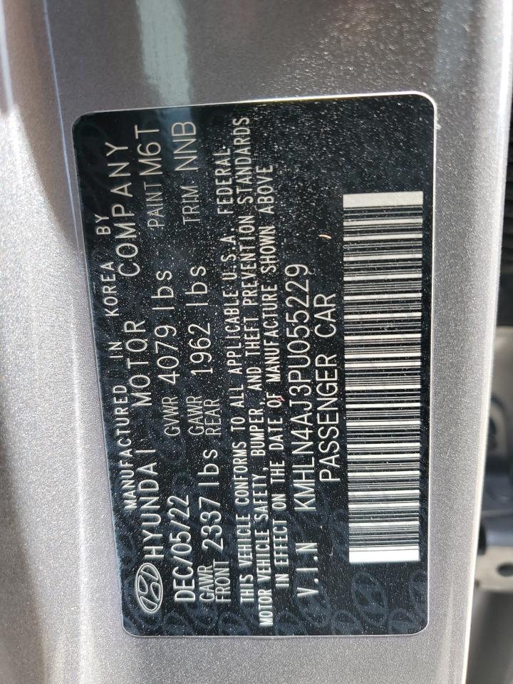 2023 Hyundai Elantra - Image 12