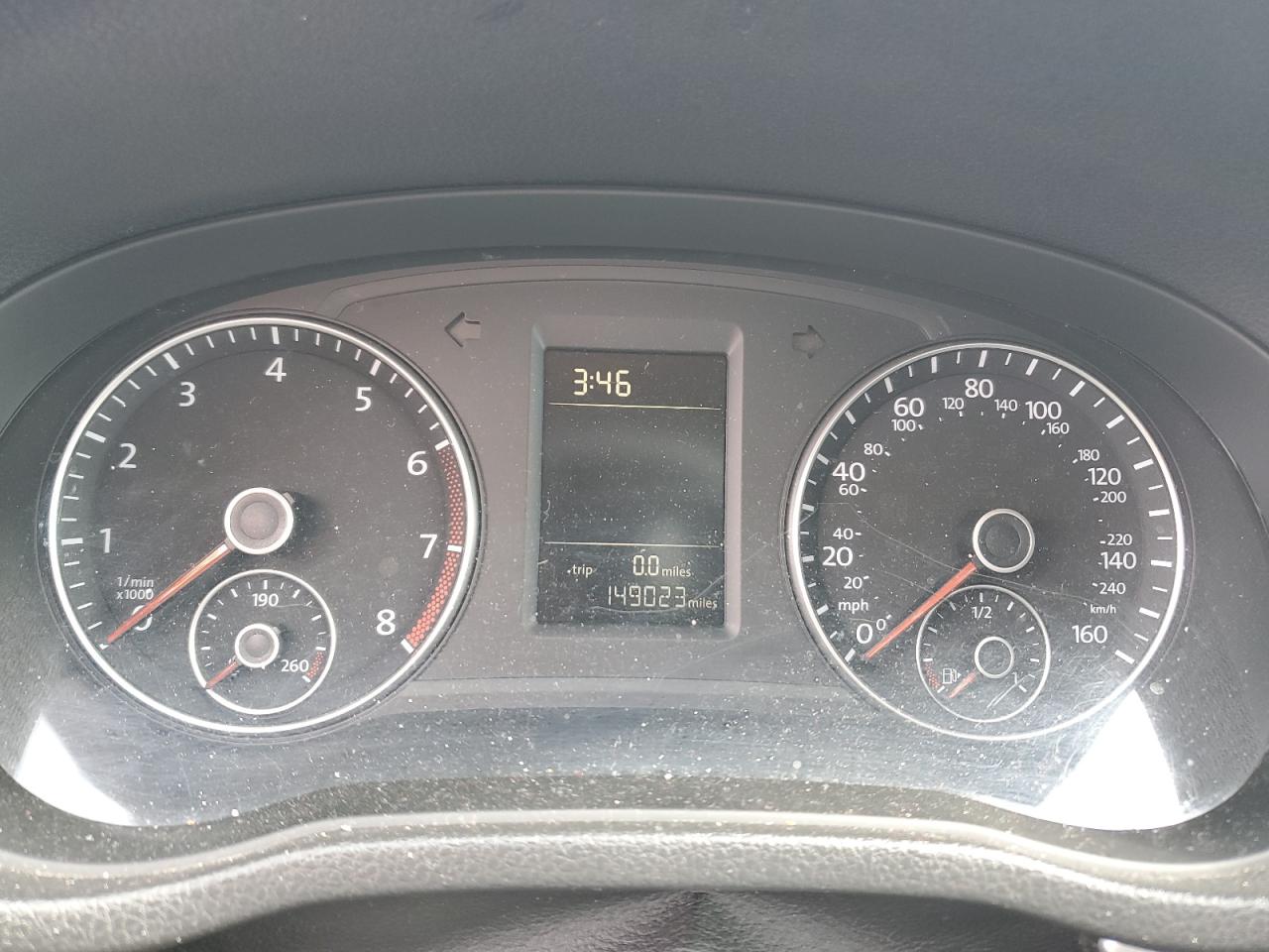 2015 Volkswagen Passat - Image 9