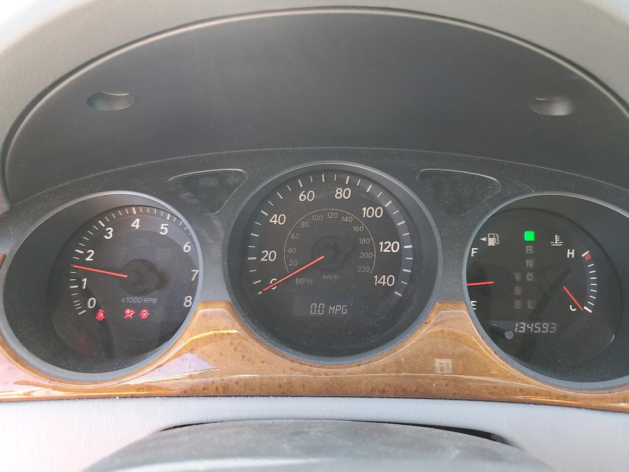 2005 Lexus ES - Image 9