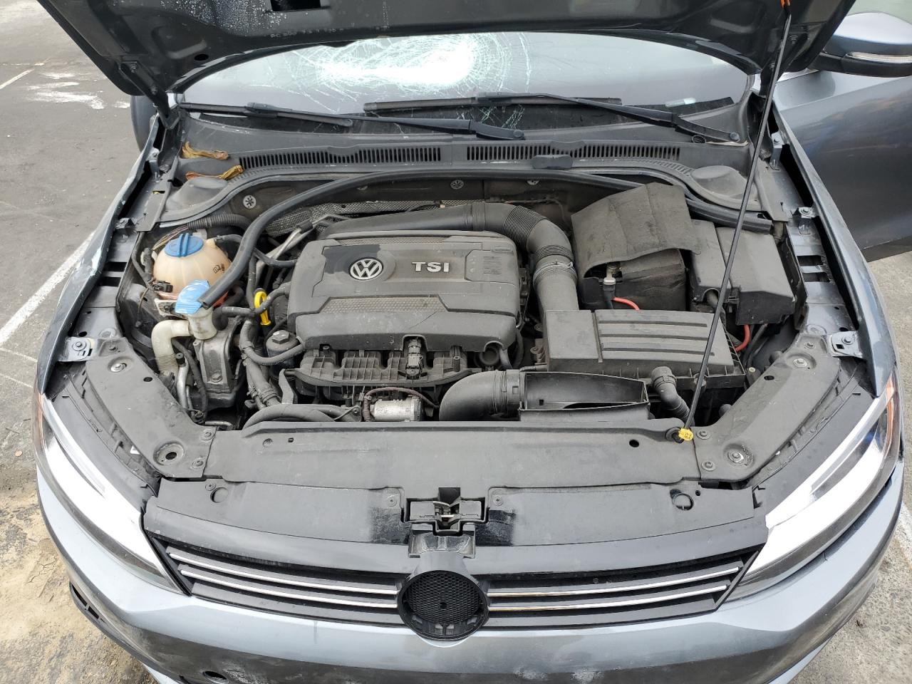 2014 Volkswagen Jetta - Image 11