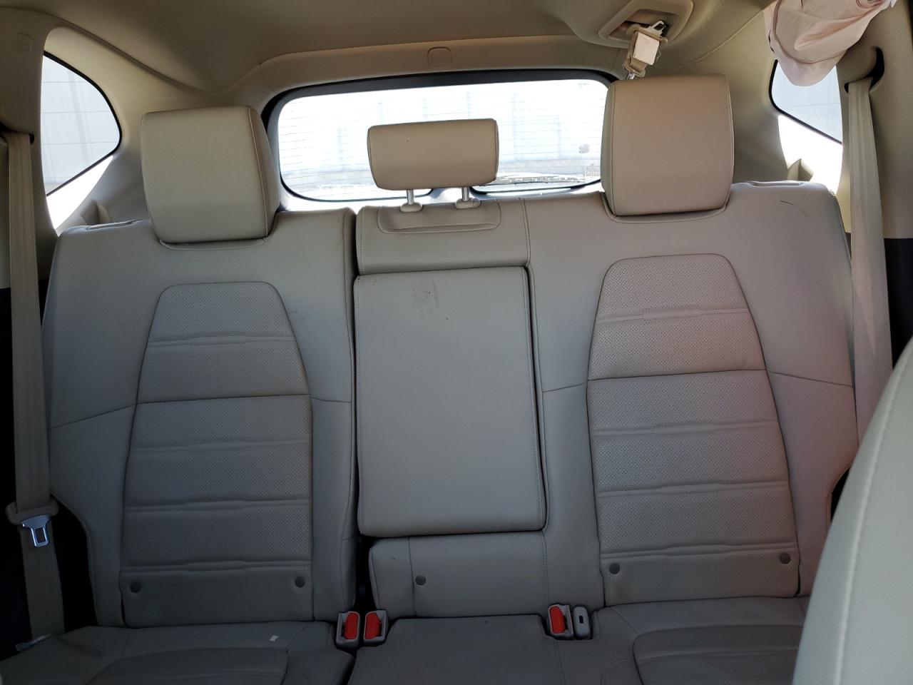 2017 Honda CR-V - Image 10