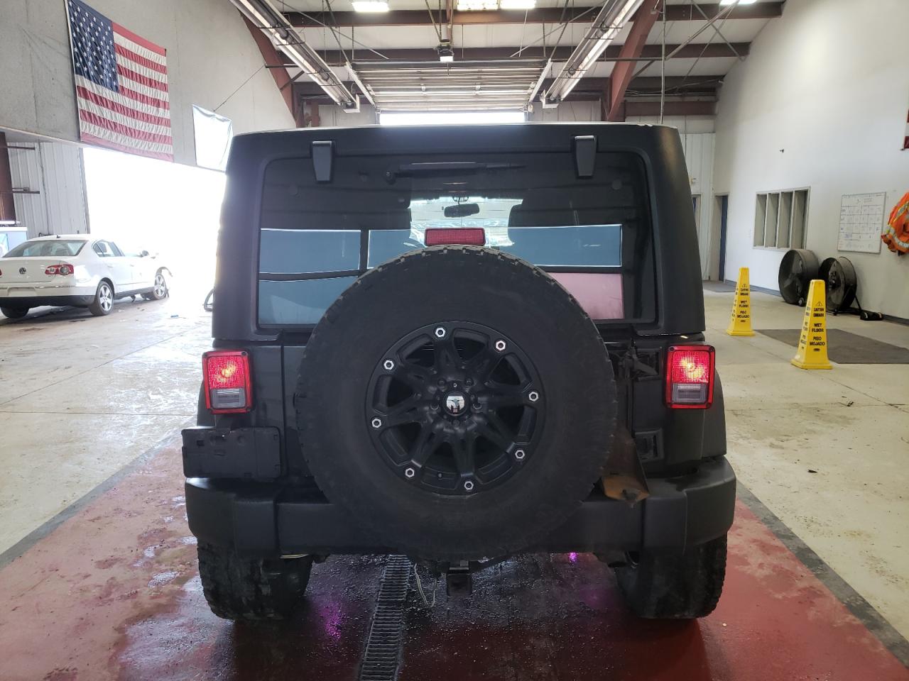 2016 Jeep Wrangler - Image 6