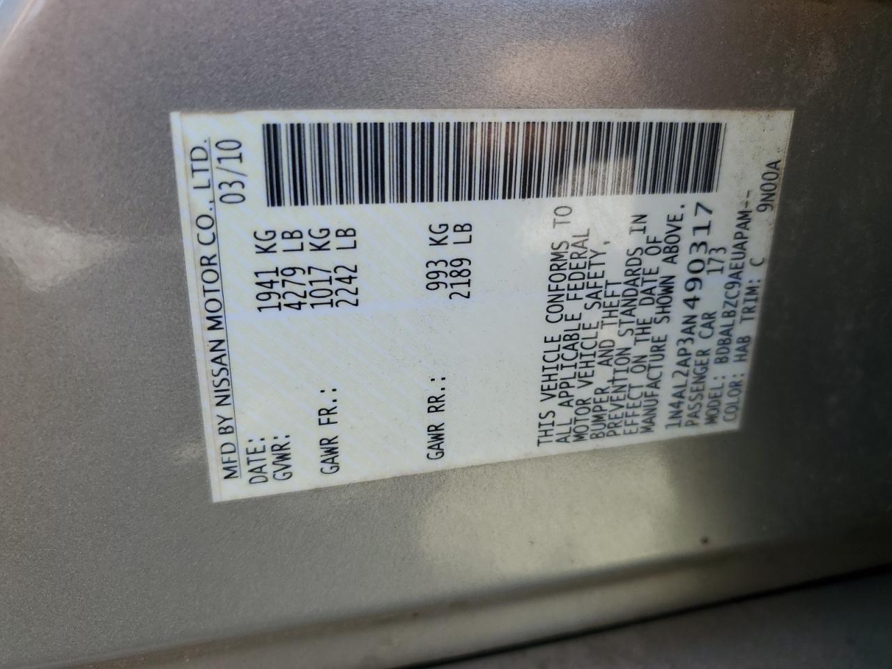 2010 Nissan Altima - Image 13