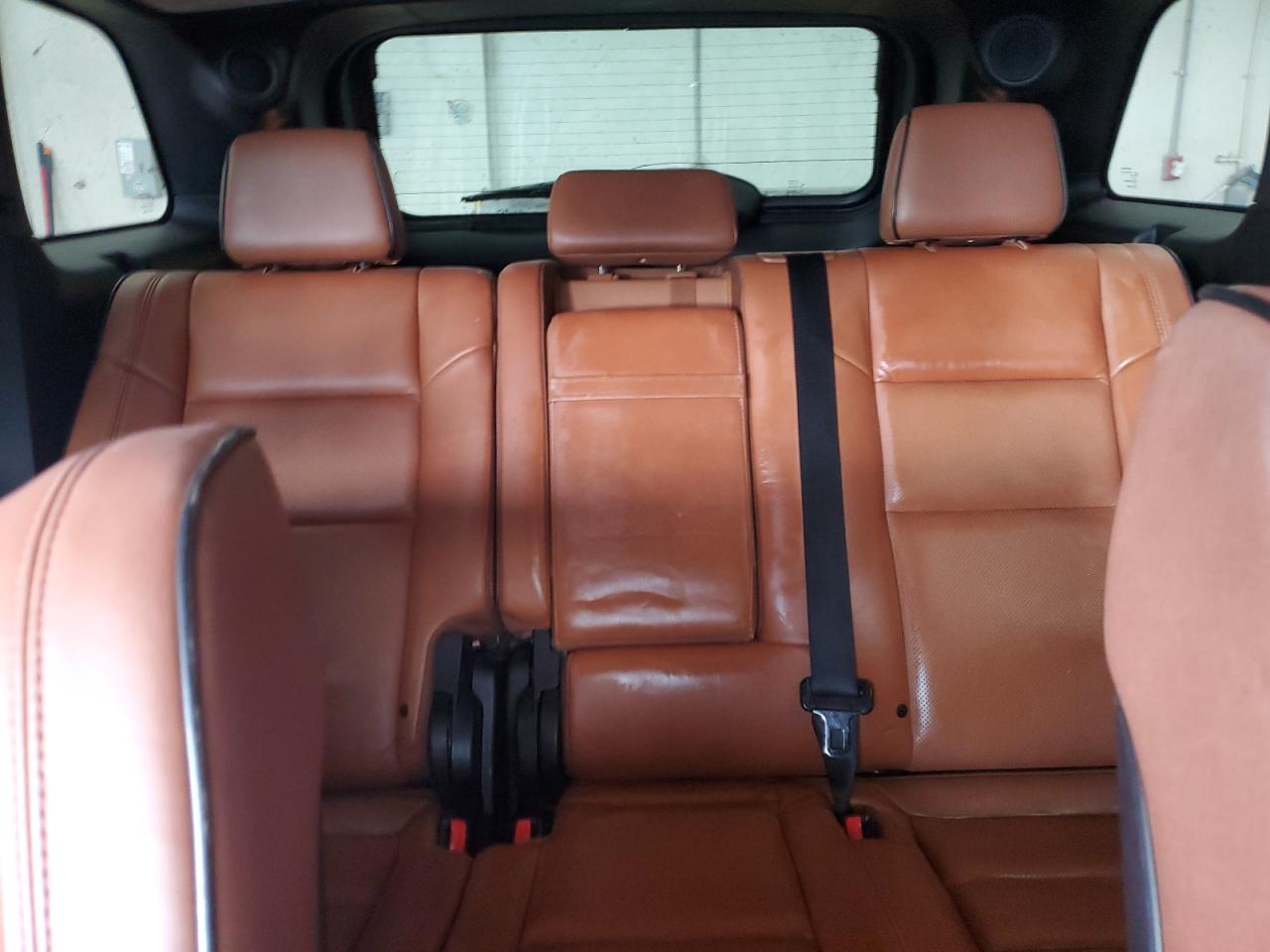 2011 Jeep Grand Cherokee - Image 10