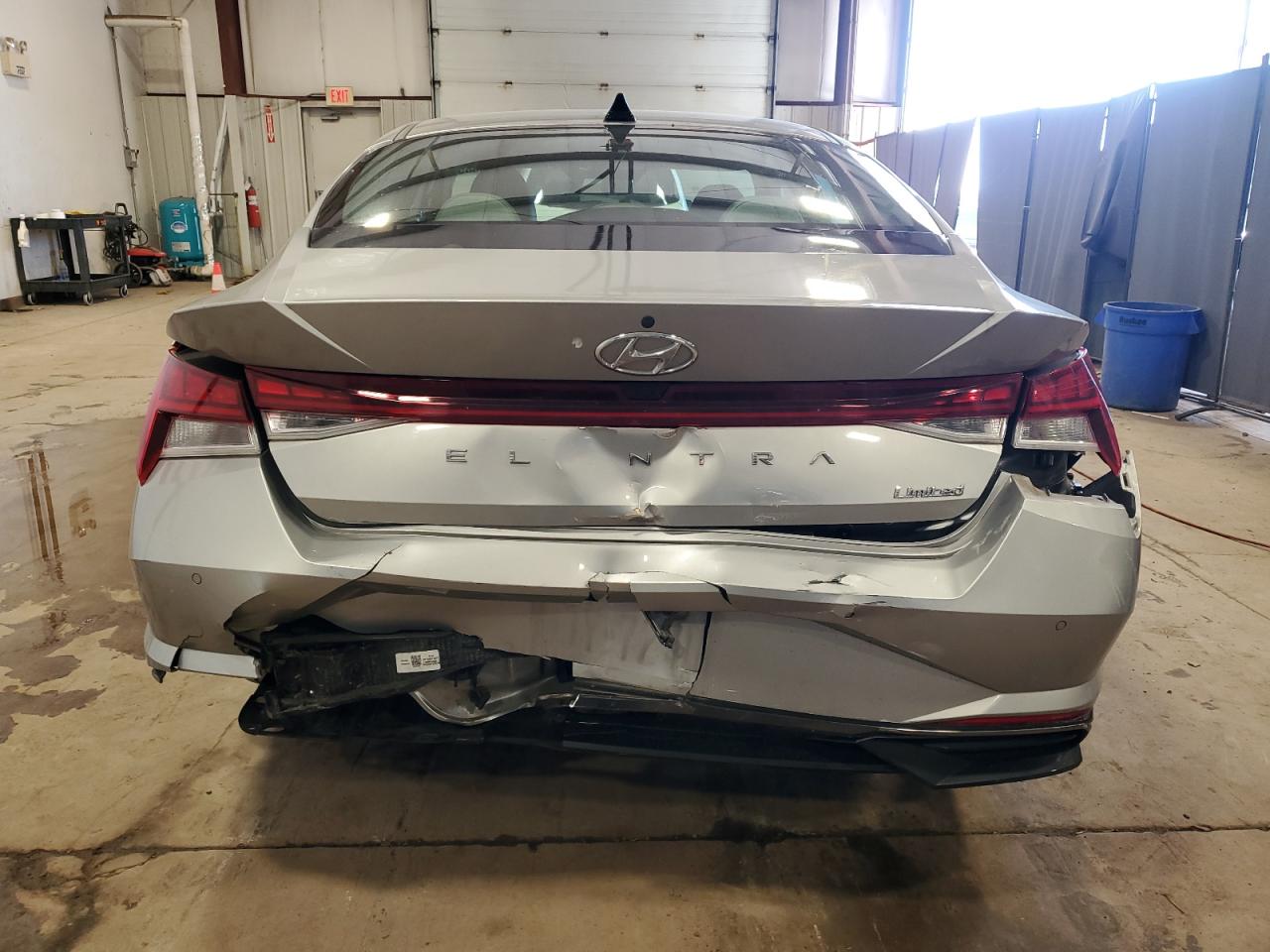 2021 Hyundai Elantra - Image 6