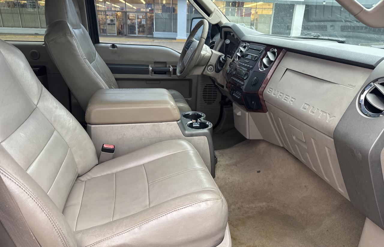2008 Ford F250 - Image 5