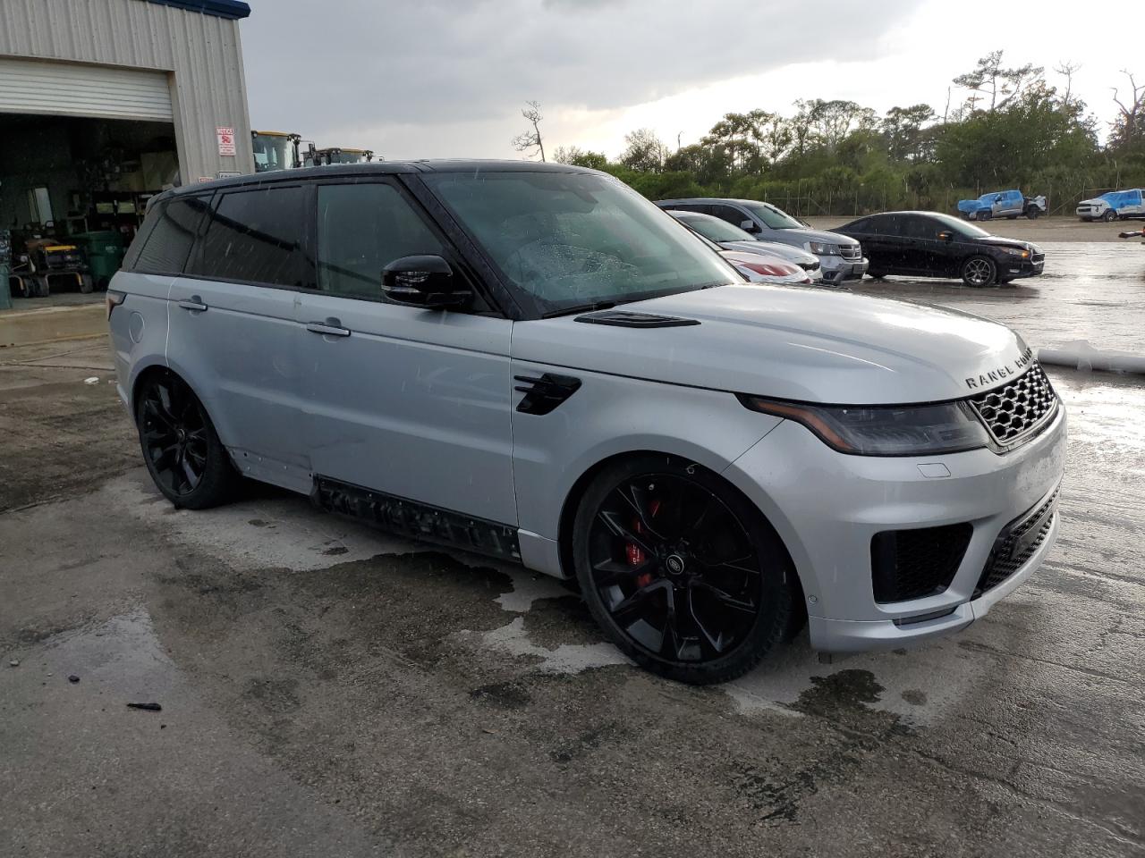 2022 Land Rover Range Rover - Image 4