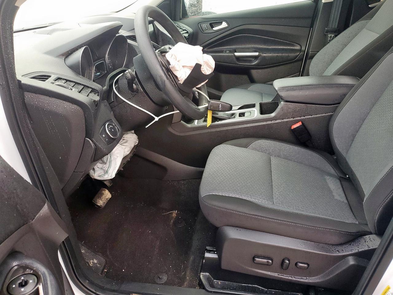 2019 Ford Escape - Image 7