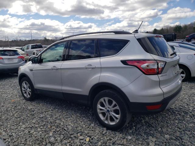  FORD ESCAPE 2018 Srebrny